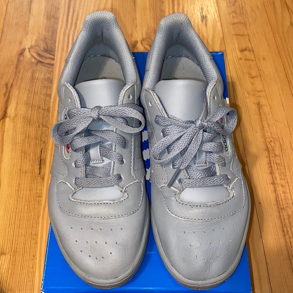 Yeezy Shoes - AUTH Yeezy Calabasas tennis shoes